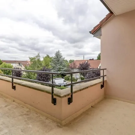 123home Tom Apartman